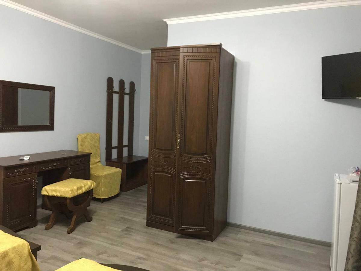 Gudauta Otel Dış mekan fotoğraf